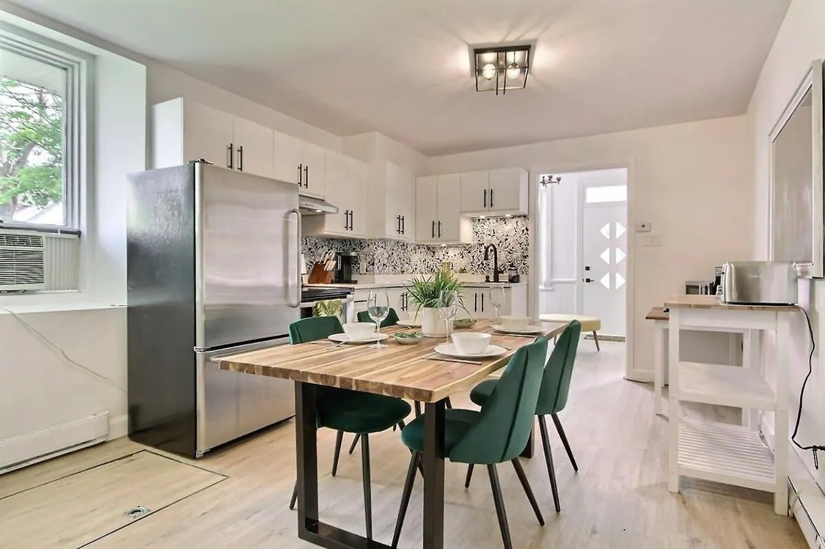 Spacious 2Br Hot Tub 2 Free P 8 Min City Center Quebec City Apartment